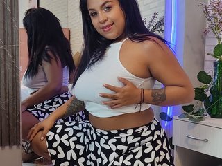 Erotische videochat CurvyyQueenXO