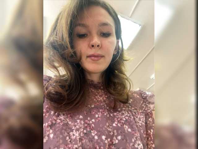 Uitzending screenshots EVERGLOW