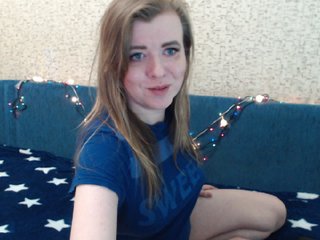 Foto's DanaSweet DanaSweet: Hi guys!)merry xmas and new year) lets play!) goal naked 909 remain