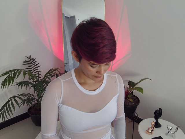 Uitzending screenshots DannaCartier