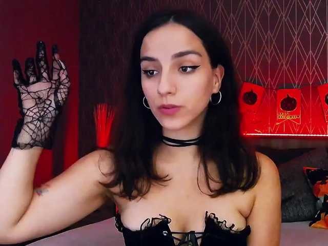 Foto's DaphneMoss Hi, my name is Agatha! Welcome to my room ♥ Enjoy your stay, read the tip menu ♥ Don't forget to subscribe ♥