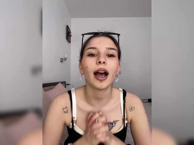 Uitzending screenshots DariKoleva