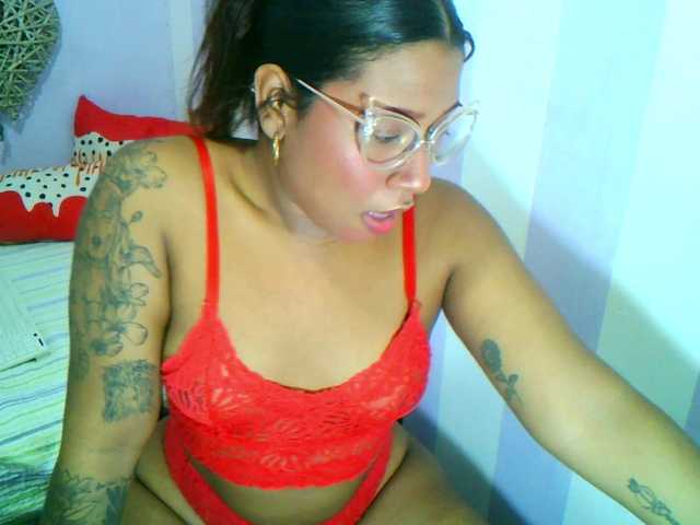 Foto's darkessenxexx1 Hi my lovesToday Hare Show Anal Yes Complete @total tokens At this moment I have @sofar tokens, Help me to fulfill it, they are missing @remain tokens