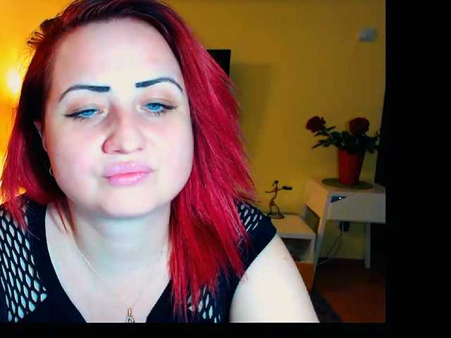 Uitzending screenshots KinkyDomina