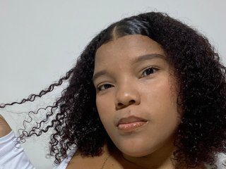 Erotische videochat DayanRoux