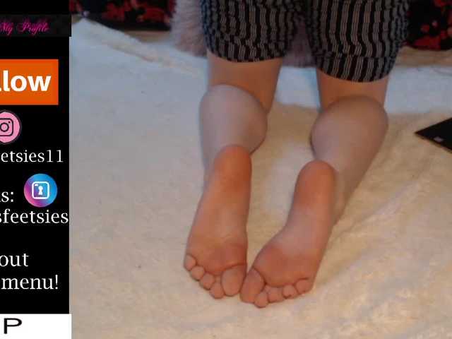 Foto's delilahfeet check tip menu//countdown: fuck feet w dildo and lotion