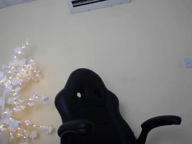 Uitzending screenshots DEVANY-REY