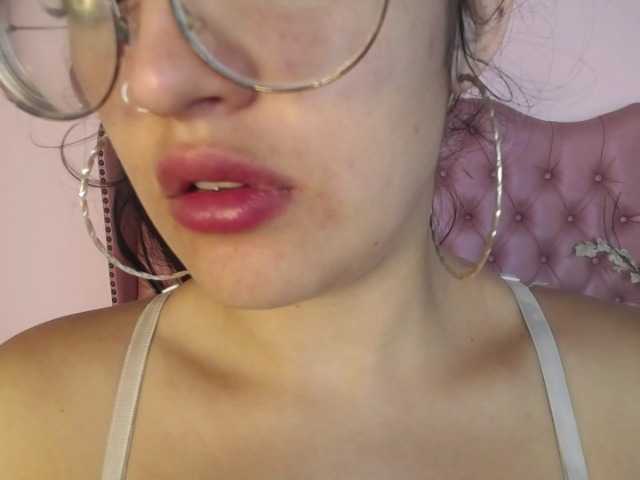 Foto's Diamonstar- #deepthroat #blowjob #new #latina #spit