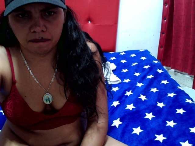Foto's Dishah Hello, I am a charming girl who wants to have a good time with you and please you in everything without limits, daddy, come and play rich, cam 20 tk squirt 80 tk anal show with pleasure 100 tk deep throat 100 tk