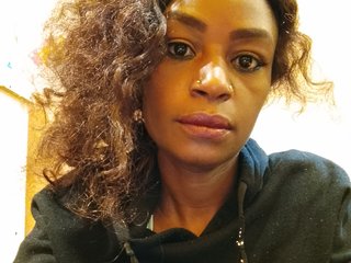Erotische videochat EbonyAshanti