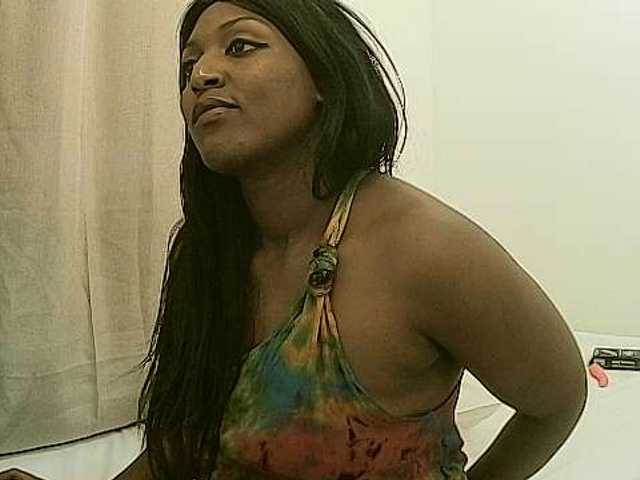 Foto's EbonyStar3578 she is single ... make her your woman