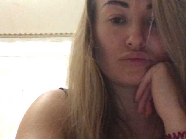 Uitzending screenshots ElegantBlonda