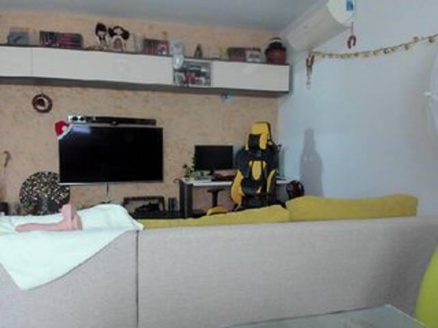 Uitzending screenshots Ellarouge