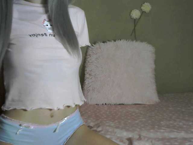 Foto's ElsaJean1 Lovense 2+ Add as ftiend 5 tok. c2c 20,