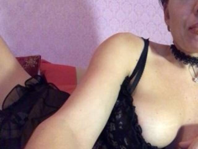 Uitzending screenshots ElyaElya