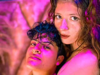 Erotische videochat MiaAndAlex