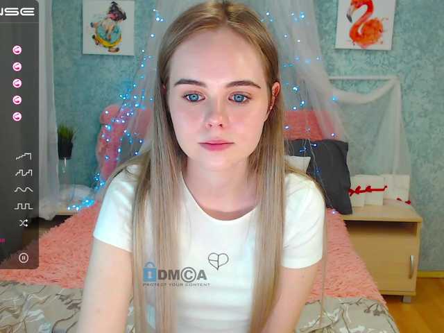 Foto's EmiliaAnn My name is Milena to all, I will be glad to talk with you, I really want to get to the top, I will be grateful if you will help me with this ♥ for this you need to often throw into chat for 1-2 tokens ♥