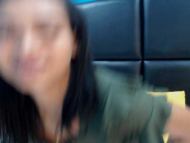 Uitzending screenshots EmillyWilliam