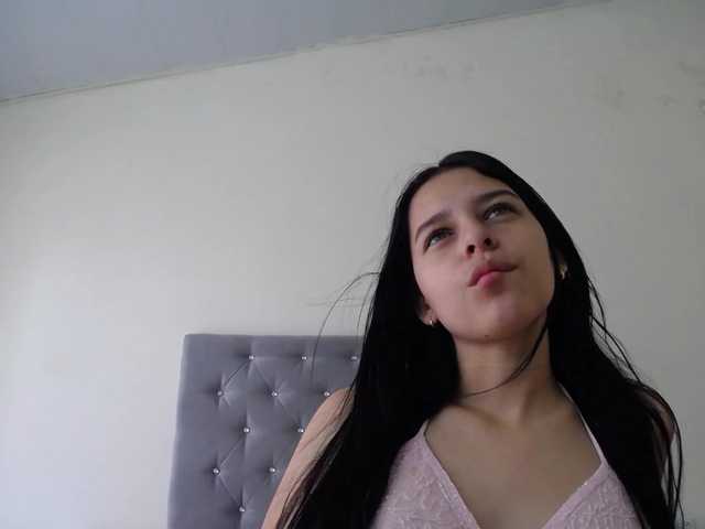 Uitzending screenshots Emily-diaz1