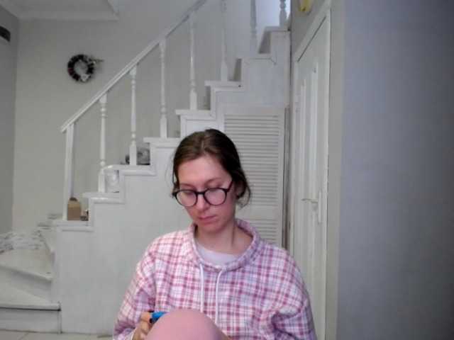 Uitzending screenshots Emmi-li