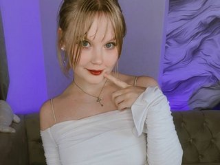 Erotische videochat Essie-Fanning