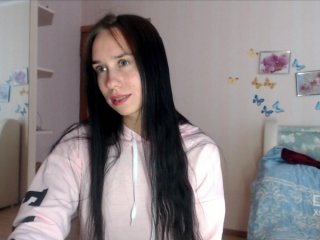 Uitzending screenshots Camilla_Benz