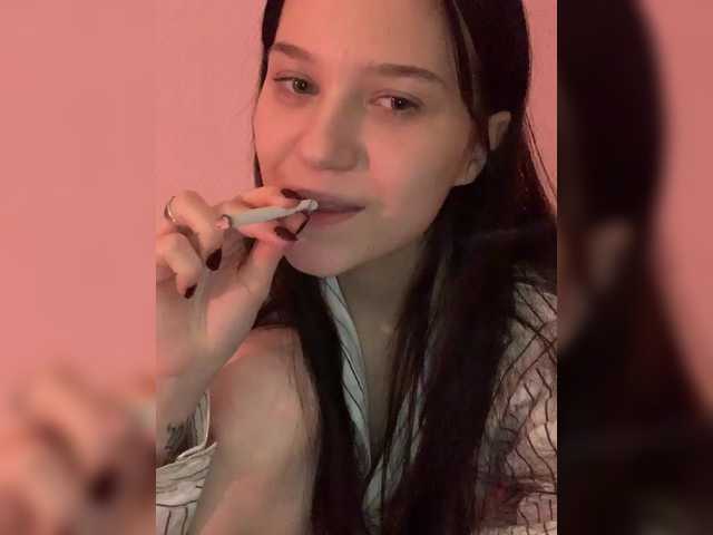 Uitzending screenshots FoundaryElisa