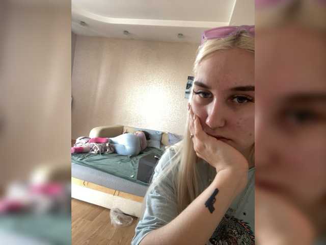 Uitzending screenshots FuckKrisAlina