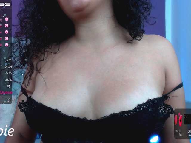 Foto's _Julii_s Naked and Show Cum