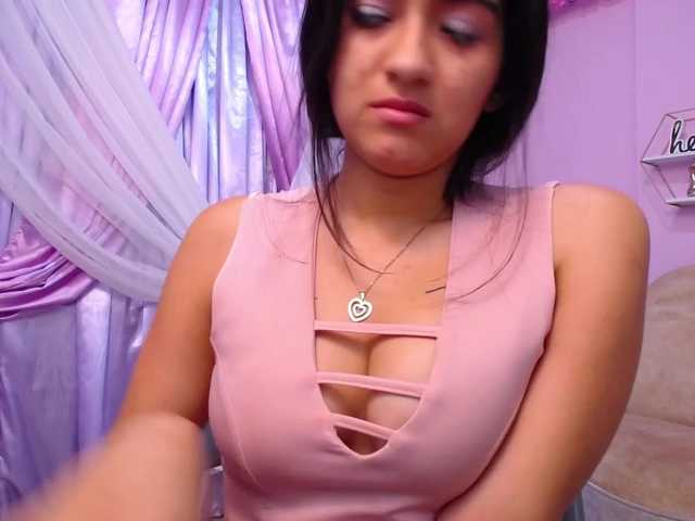 Foto's genesis-pervy Hey Hey! Welcome to my room!Today I can not realize them show Explicit of pussy because i am stay in those days of the month sorry #bigboobs #latina #squirt #lovense