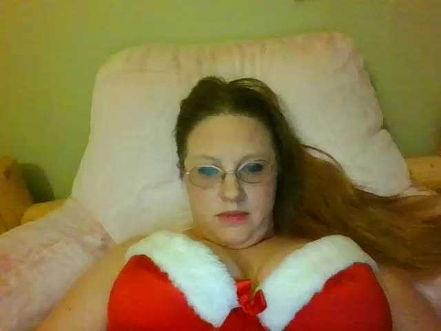 Foto's ghostears Will I make the naughty or nice list #Lovense#bbw#bigboobs#chubby#daddy#chatting#new