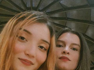 Erotische videochat Glossier-cherry