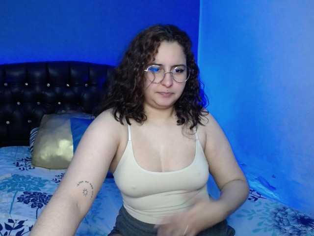 Foto's goddesstepha1 Hi , enter if u wanna talk! Goal: GOAL: Sexy Dance #teen #lovense #boobs #cute #new -I dont do free shows xoxox