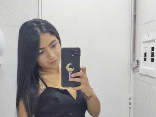 Erotische videochat HelenaCyrus