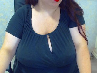 Foto's hotbbwgirll make me happy :* :* 45--flash titts 55--ass 65 ---flash pussy 100 --top off 150 -- naked