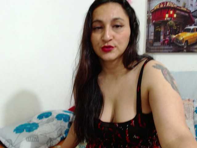 Foto's HotxKarina Hello¡¡¡ latina#play naked for 100 tips#boob for 30# make happy day @total Wanna get me naked? Take me to Private chat and im all yours @sofar @remain Wanna get me naked? Take me to Private chat and im all yours