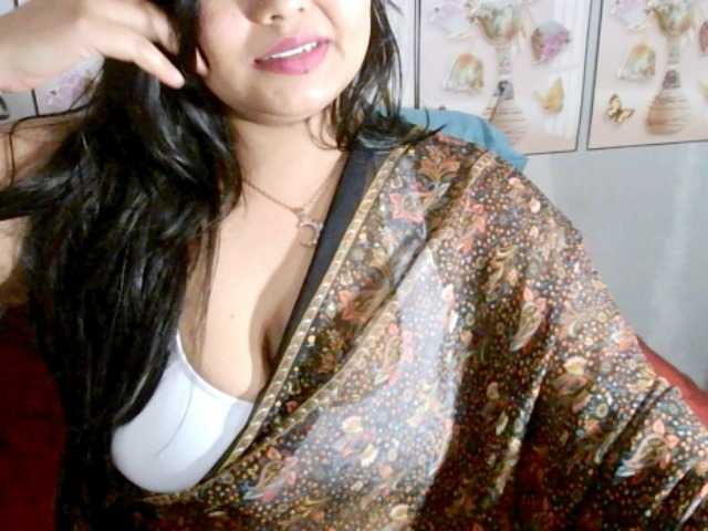 Foto's Indianivy2 hey guys come have fun with me