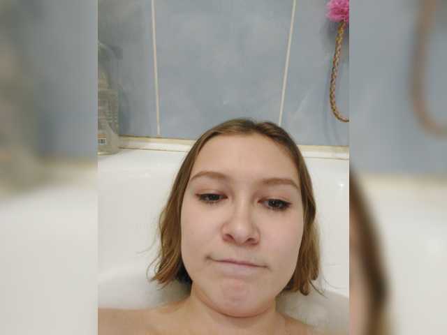Uitzending screenshots MoonKitty