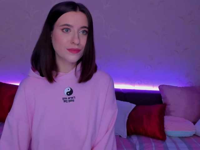 Uitzending screenshots baby1moretime