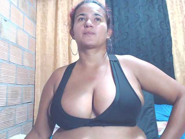 Foto's isabellegree I am a very hot latina woman willing everything for you without limits love