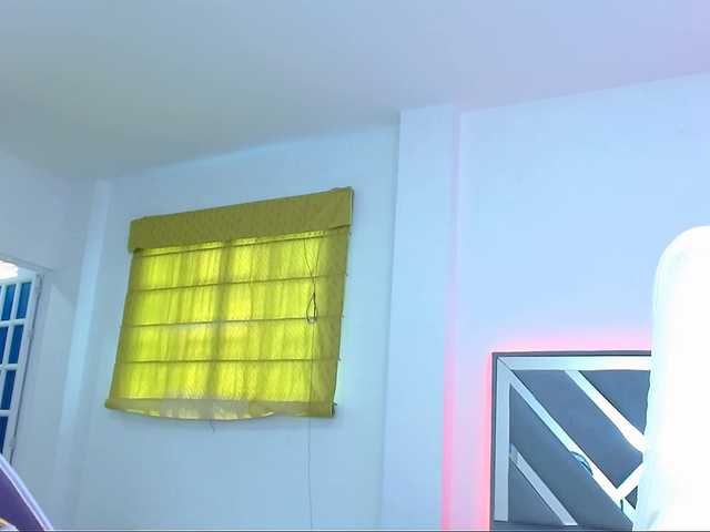 Uitzending screenshots IsaPetite1