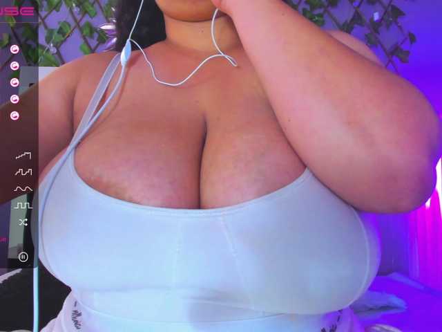 Foto's ivonstar play pussy 100 #latina #bbw #curvy #squirt #bigboobs
