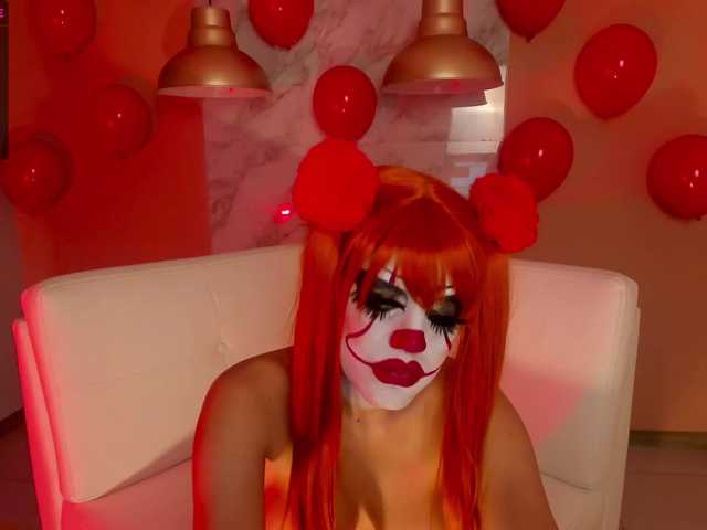 Foto's IvyRogers Goal: FingeringCum 562 left | let's celebrate this halloween with a good cumshow! PVT is on♥