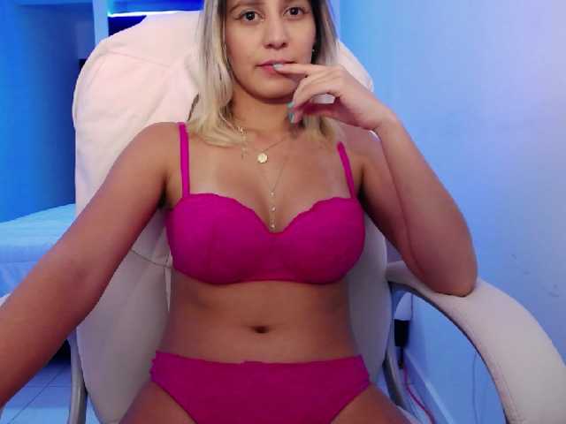 Foto's jazzolivia hi I am new model here. Wanna know amore about me? NAKED AT GOAL