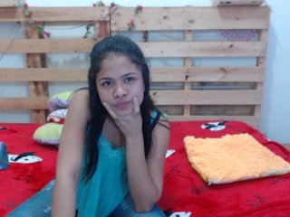 Foto's jenifer-00 guys I'm new, come and support me ! naked goal and you show ass!