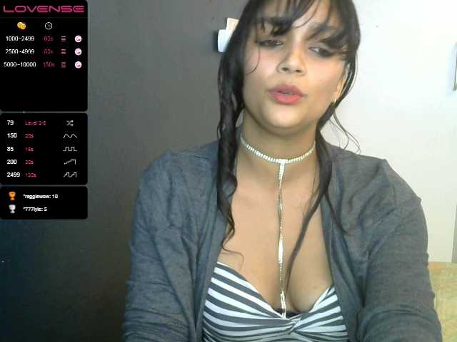 Foto's Jojoxjohnny I'm baack.. #milf #wet #amateur #wifey #shy #sexy #angel #nakedatgoal #longhair #pvtshow #young #23 #lovensegoal #smallboobs #vocalist #gamer #chill #high #lonely