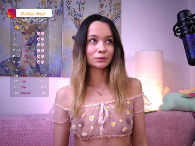 Foto's JuicyyAngel Hi I'm Angelina Lovense from 1st token, Special levels-333, 555, 777, 888. Random level (3-8)-66 tokens. Favorite vibration with domi - 22 tokens. Finger in the ass @remain