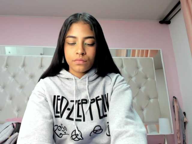 Uitzending screenshots julia-rose