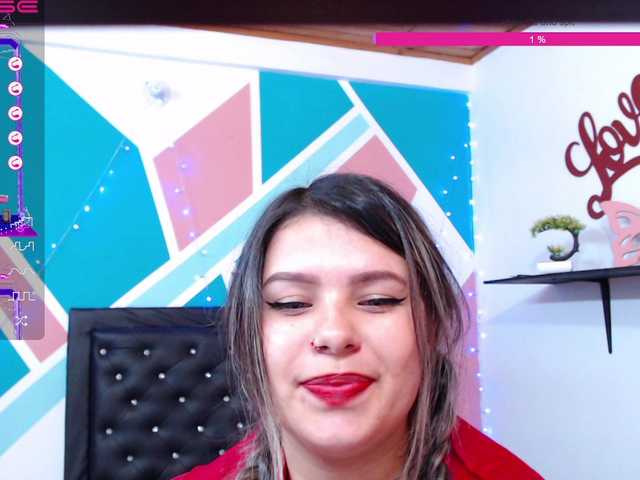 Foto's julianalopezX Do you want to see me dance while I get naked? ok give me 200 tk and more motivation for more show #dancenaked #bodyoil #roleplay #playfeet #dildoplay #bignipples