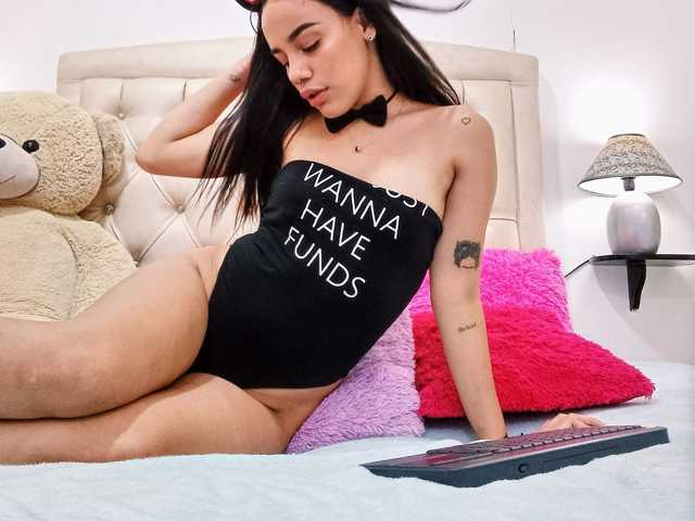 Erotische videochat KamilaJoyce23